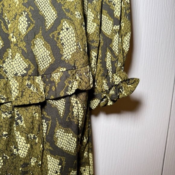 Next OLIVE GREEN Snakeskin PRINT A-LINE LONG SLEEVE DRESS SIZE 14 UK Size 10 US - Picture 3 of 7